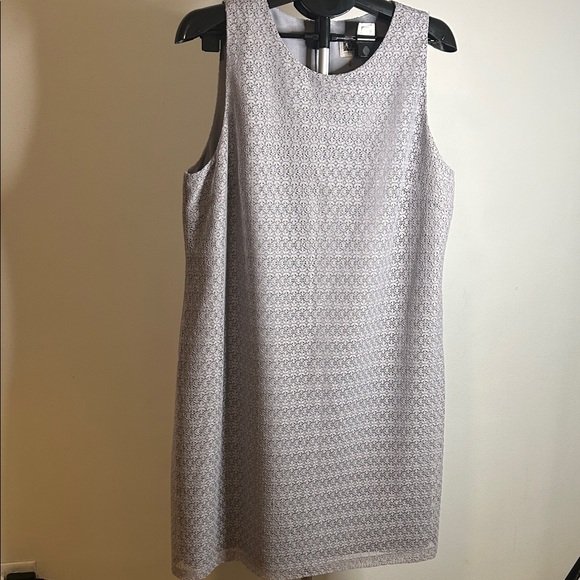 Anne Klein Dresses & Skirts - Anne Klein Light Gray Patterned Mini Dress